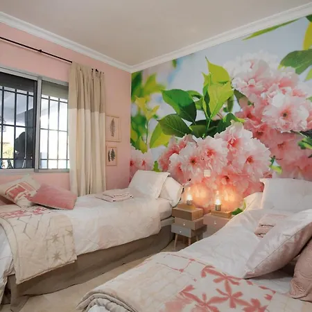 Fahala Bed & Breakfast *